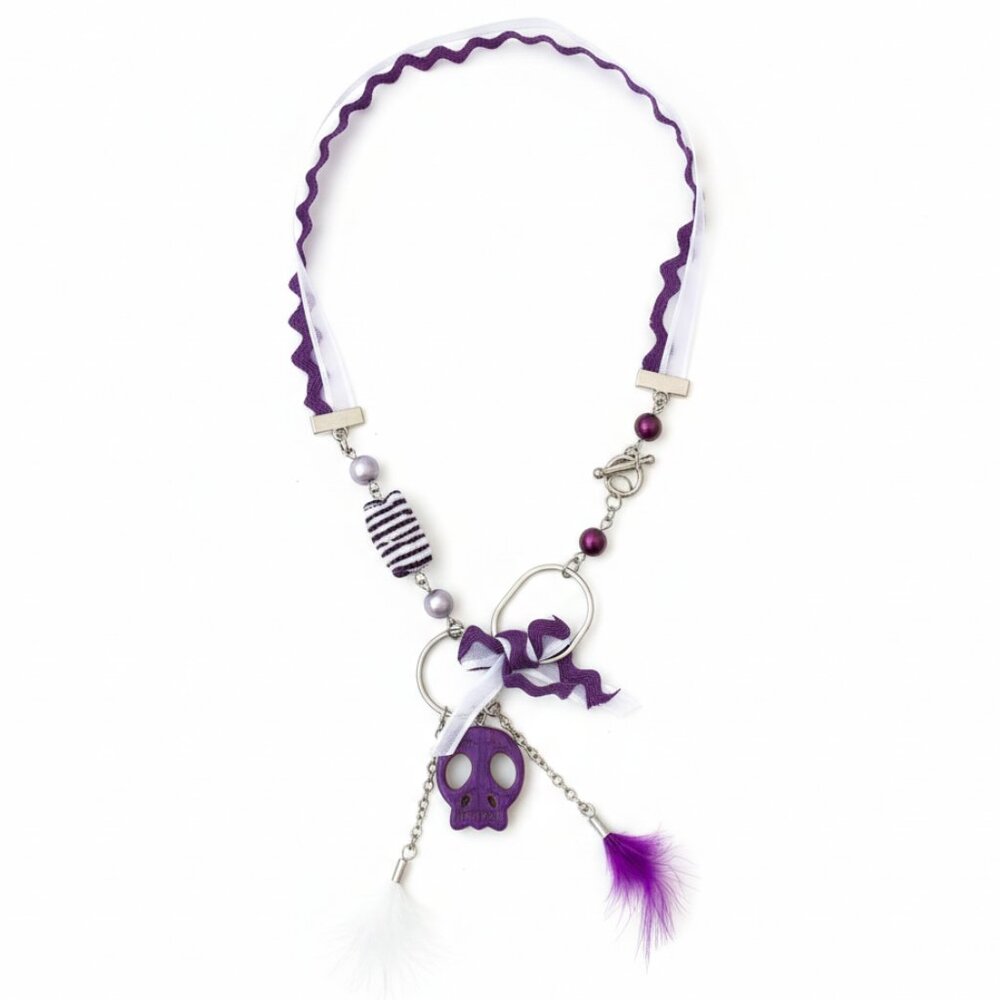 CREATION - Skull short necklace - ruban bead feather - purple white